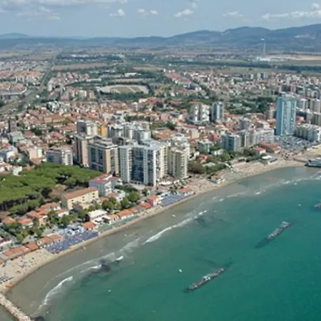 Casa Marconi Vista Mare Con Garage Apartment Follonica